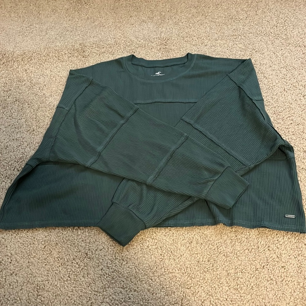 long sleeve hollister top